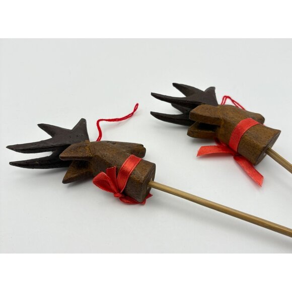 Vintage Wooden Reindeer Head Stick Christmas Ornaments Set Red Bow Rustic Style - Picture 5 of 8